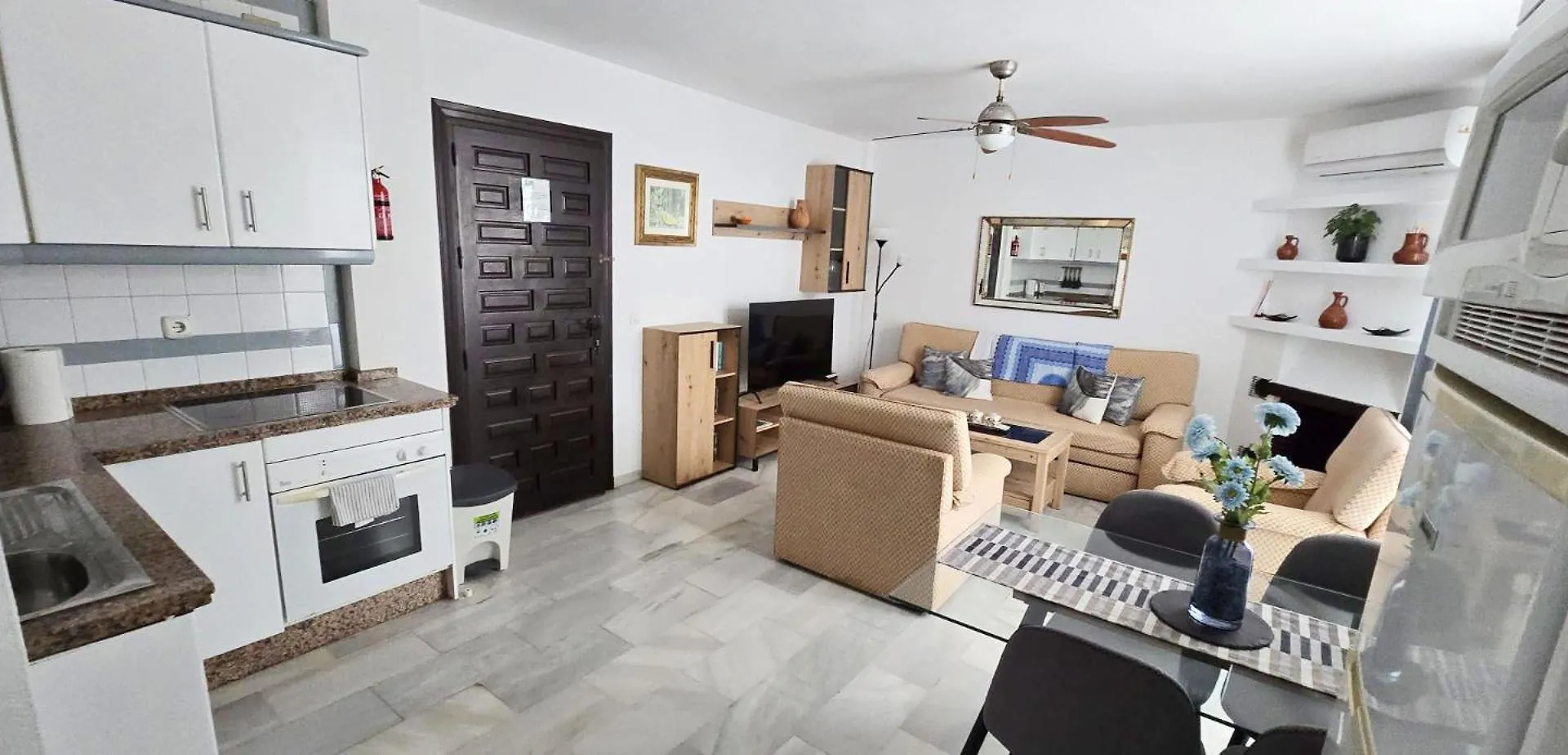 Cosy 2 Bedrooms - Pueblo Evita Benalmadena Spain